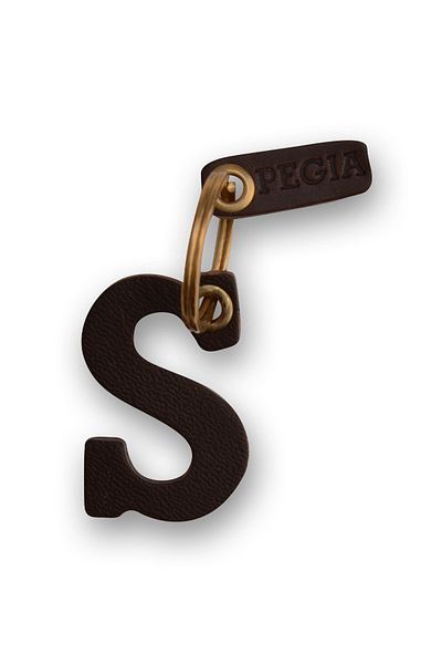 Pegia Letter S Leather Keychain 25an98