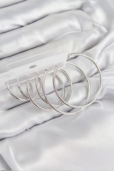 callerrons accessories طقم أقراط نسائية من النحاس على شكل حلقة فضية اللون - EBJ250802W37036