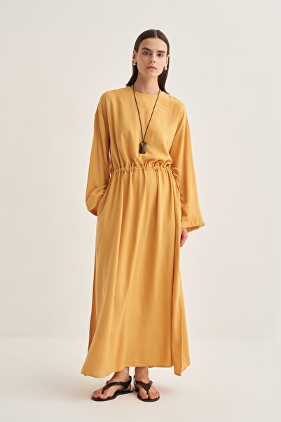 EBU Prive Kadın Bağcıklı Elbise Hardal