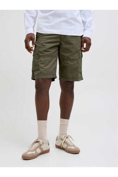 Jack & Jones شورت كارجو ماتيو من جي بي إس تي كول متوسط الطول