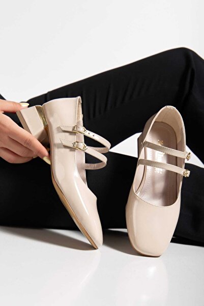 Dubais Shoes Γυναικεία λουστρίνια παπούτσια Mary Jane με κλειστή πλάτη με διπ...