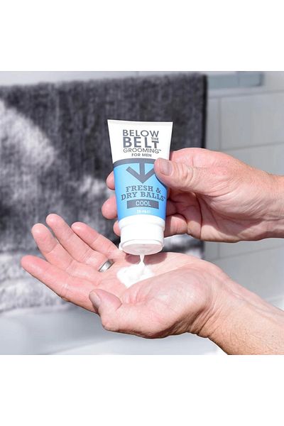 BELOW THE BELT Deodorant pentru zona intimă Below The Belt Fresh & Dry Ball - Parfum de mentă răcoritoare 75ml