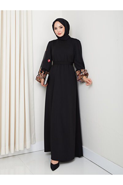 Kirazgym Κέντημα και λεπτομέρεια από τούλι Φόρεμα Hijab - μαύρο