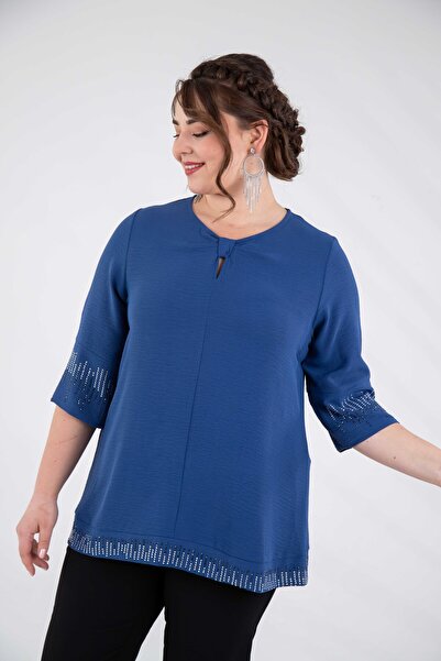 Roxxlen Μπλούζα με λεπτομέρεια γιακά και στρας σε μεγάλο μέγεθος, χρώμα ινδιγκό