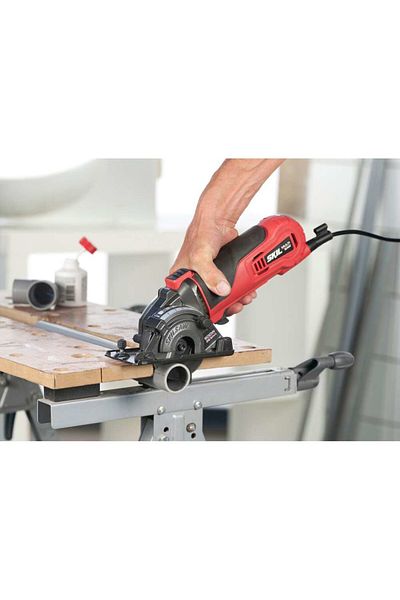 Skil 5360 GA Fierastrau compact pentru materiale diverse, 600W, cu accesorii si geanta de trans
