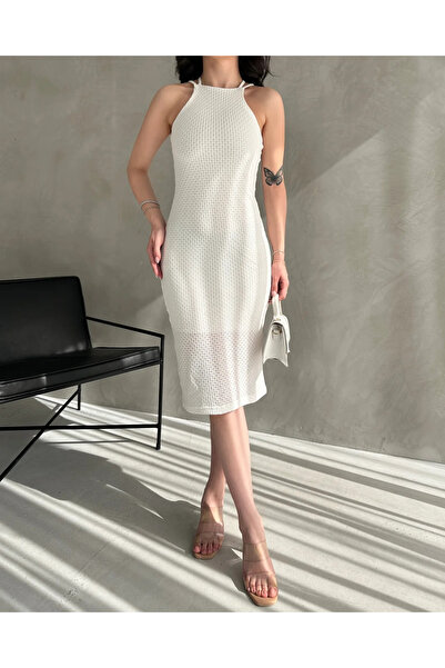 Defile Rochie de tricotaj cu guler Halter cu detaliu bandă încrucișată la spate