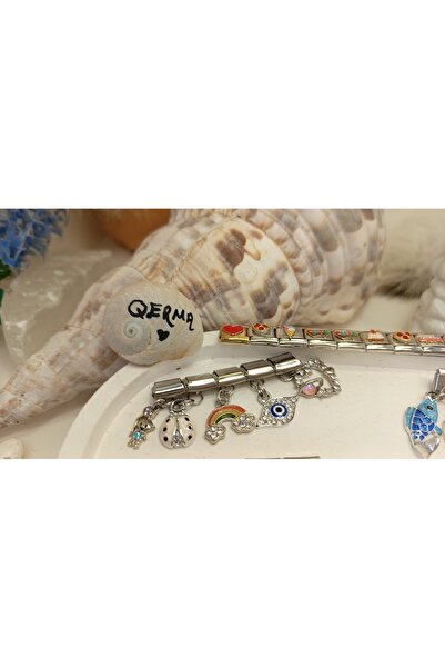 QERMA Surprise Charm 2-Piece Charm Mixed Charm Gift Charm New Year's Gift