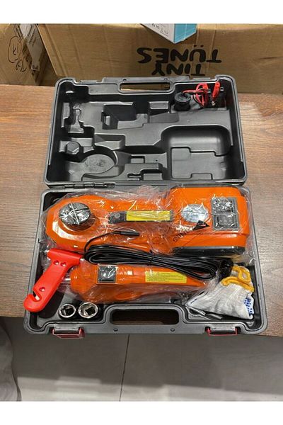 tool kit رافعة للسيارات
