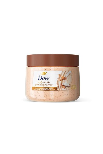 Dove مقشر الجسم بالسكر البني وزبدة جوز الهند يقشر ويغذي بعمق للحصول على بشرة ناعمة ومشرقة