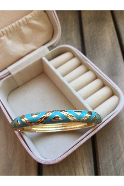 GUNESTAKI Gold Triangle Model Turquoise Colored Enamel Handcuffs