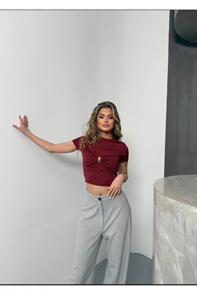 Akgül Bordo gold aksesuarlı crop bluz