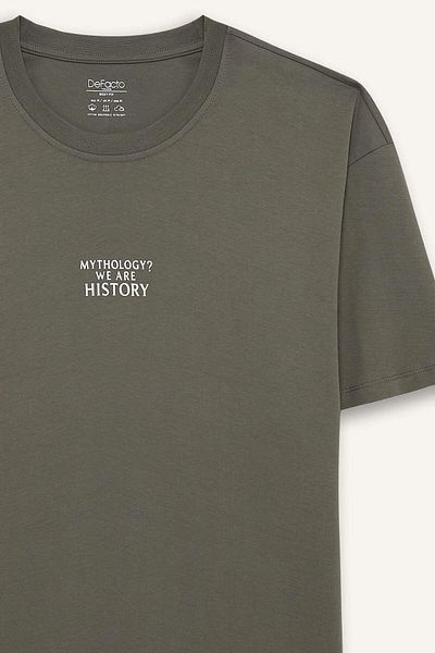 DeFacto Boxy Fit Crew Neck Back Printed Short Sleeve T-Shirt F8331Ax25Au