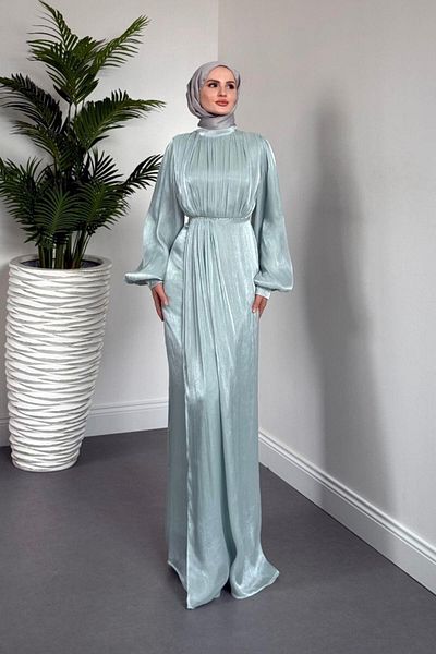 MERVEN AKYÜZ Shay Waist and Sleeve Baguette Stone Evening Dress Janjan Evening Dress Mint