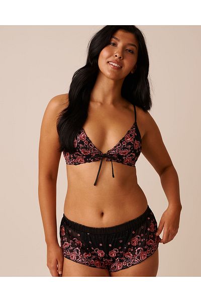 La Vie en Rose Embroidered Mesh 2-piece Set