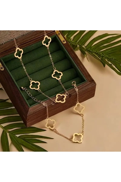 Ayzen Empty Flower Necklace and Bracelet Set