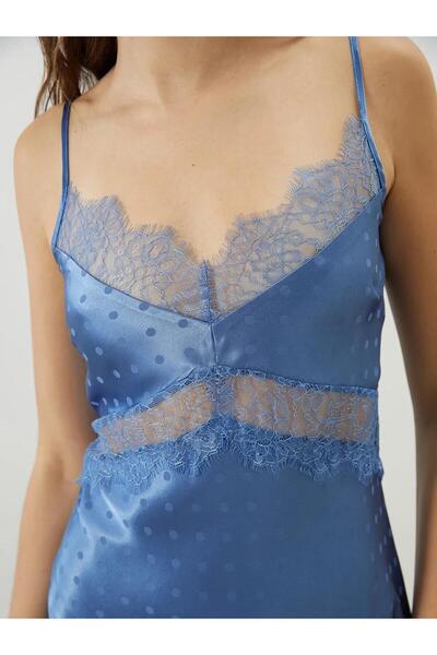 LC Waikiki LCW DREAM V Yaka Puantiyeli Kadın Fantezi Gecelik (W5)