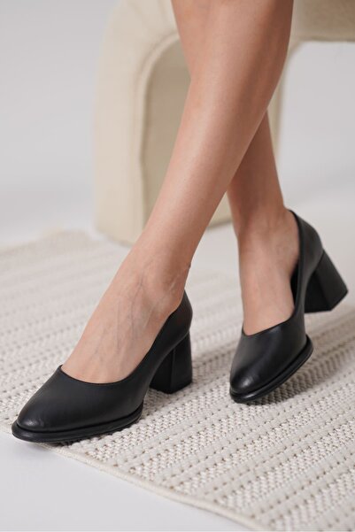 Zerenyus Candie Premium Black Thick Heeled Stiletto