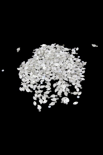 Serhat Aksesuar ve El İşçilik ترتر فضي على شكل ورقة شجر 10 × 6 مم مع فتحات جا...