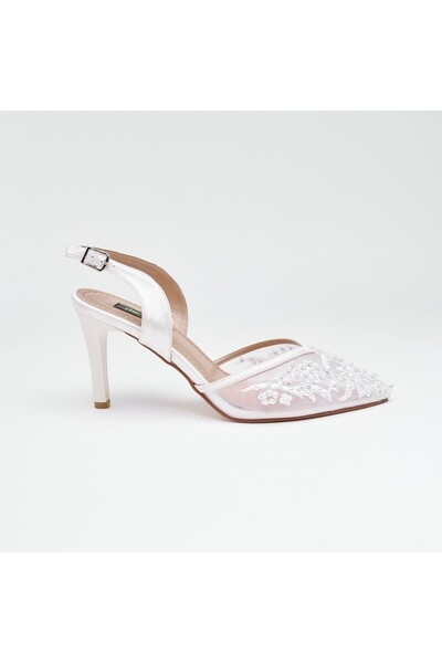 derinet Kısa Topuk Boncuk Aksesuarlı Kadın Abiye Ayakkabı