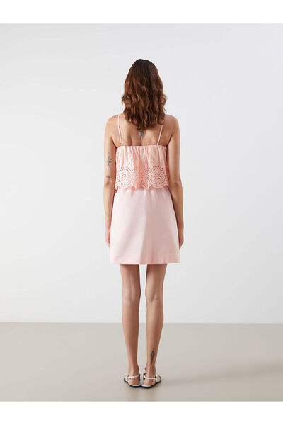 LC Waikiki LCW Vision Pembe Kare Yaka Fırfırlı Poplin Mini Elbise