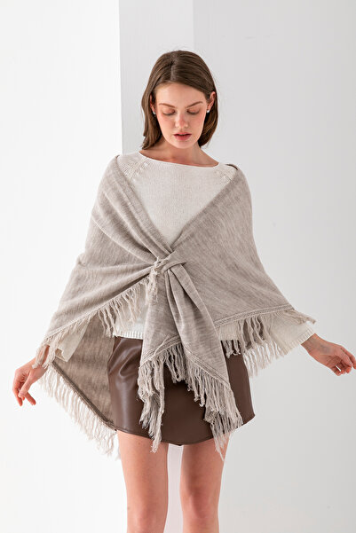 Wega Moda شال مثلث مزين بشراشيب لامعة، شال كتف نسائي، نسيج ناعم وأنيق، شال كتف مثلث نسائي.