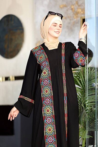 Lyaly aljlabyh "Colors of Life" Jalabiya: An open abaya with vibrant geometric embroidery for a unique look that expresses your bright personality.