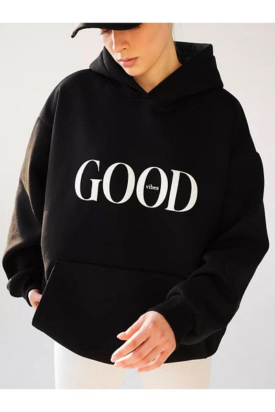 Hunors Sportswear & Company Unisex Big Good Vibes Sweatshirt Black