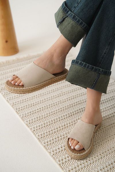 ripuvainen Arlise Women's Suede Lightweight Comfortable Summer Slippers - Beige