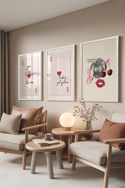 Postifull White Painting Set, 3 Pieces White Framed Poster Lucky Girl Model No:300895, Red Wall Decor