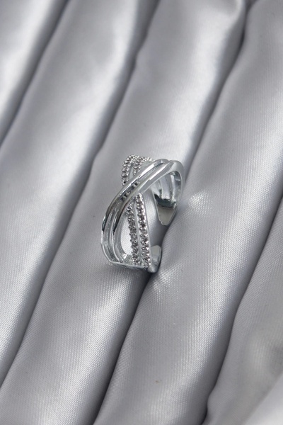 Clariss Silver Color Zircon Stone Women's Ring