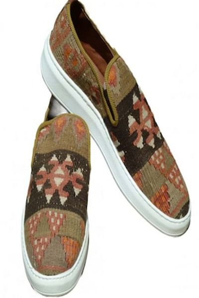 Anatolia Pantofi Emir piele si material textil, cusuti si brodati manual, Maro, 44