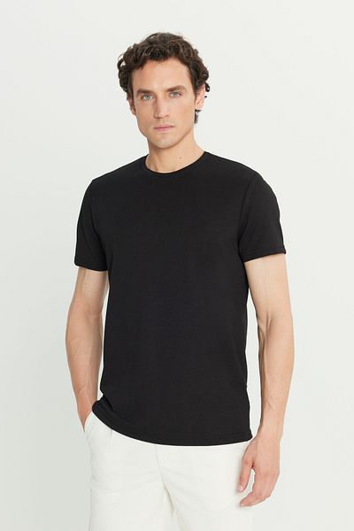 AC&Co / Altınyıldız Classics Men's Black Cotton Slim Fit Slim Fit Crew Neck T-Shirt