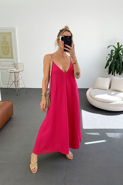 MOLLYMORE Rochie lungă fucsia cu bretele reglabile.