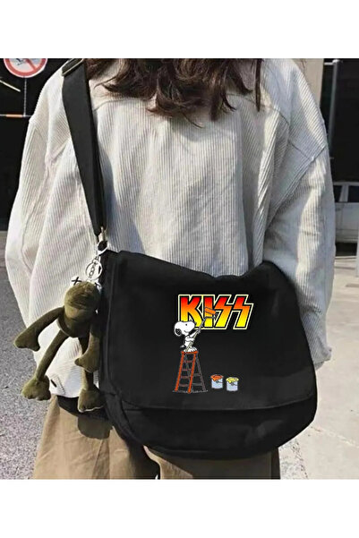 Gofeel Kiss Black Messenger Bag