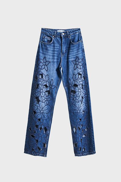 its basic Women's Dark Blue Color 2W5-5 Loose Fit Viscose Fabric Flower Pattern Embroidered Special Design Mid Waist Denim Jeans