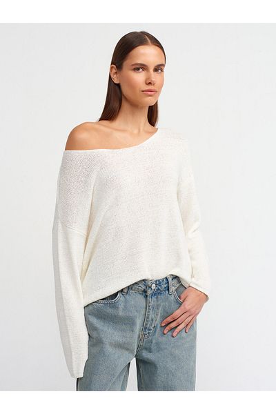 Dilvin Oval Collar Soft Textured Knitwear Sweater-Ecru