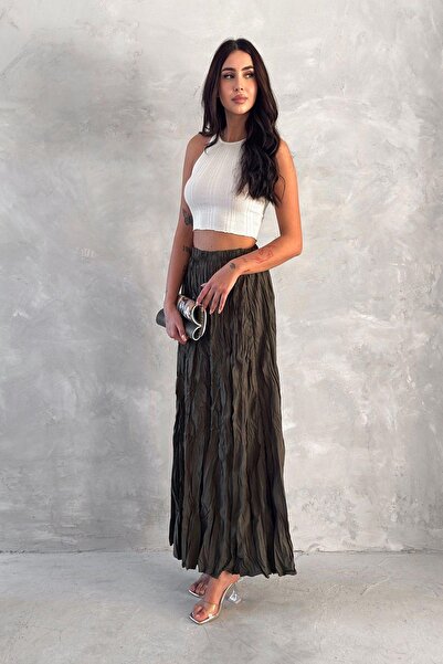 VOICTEC Crinkle (Kraş) Unlined Maxi Size Elastic Waist Standard (38-44 Size Range) Flared Hijab Skirt