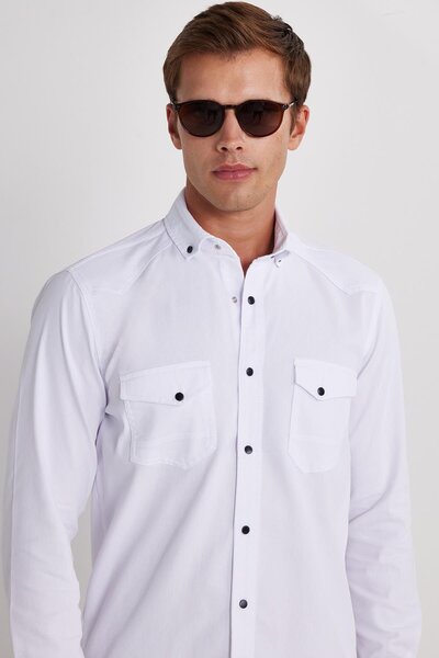 Tudors Men's Regular Fit Relaxed Fit Double Pocket Sports Collar Denim Off White Shirt