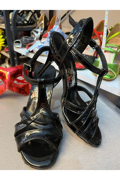 bitangosu Black Patent Leather Mirada Model 8.5 cm 13 Pont Neck Tango, Dance and Salon Shoes