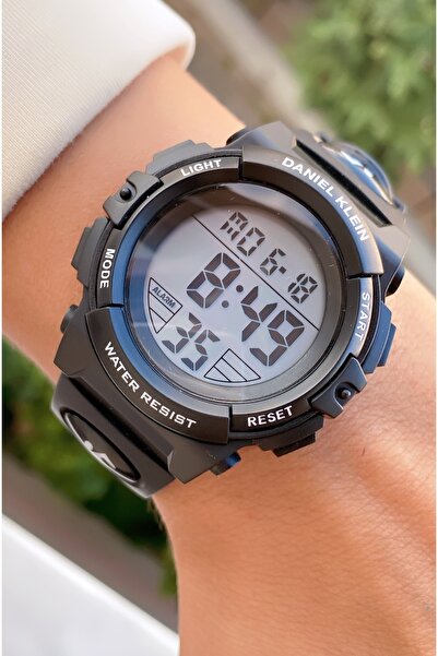 Daniel Klein Siyah Dijital Saat - LED Işıklı Suya Dayanıklı Spor Saat