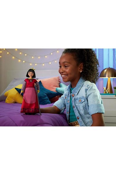mattel Disney Wish Toys, Dahlia of Rosas Posable Fashion Doll with Removable Clothes & Accessories,