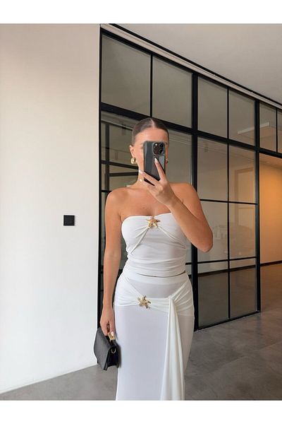 BB Bensu Buyruk White Suit with Gold Sea Star Accessories