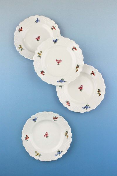 Bursa Porselen Dekor Floral 4 Piece Cake/Cookie Plate