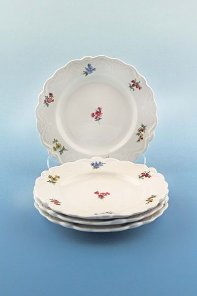 Bursa Porselen Dekor Floral 4 Piece Cake/Cookie Plate