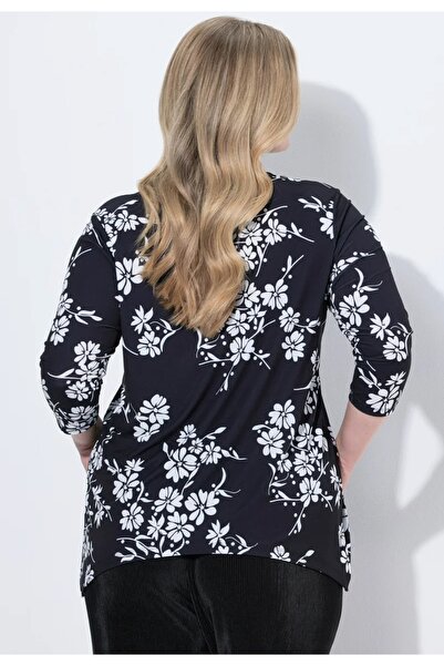 Şans Women's Plus Size Black, V-Neck, Three Quarter Sleeve, Floral Print Blouse 65N39041