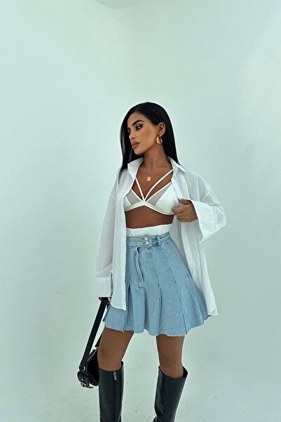 Joana Fuste Damǎ Albastru Sehar