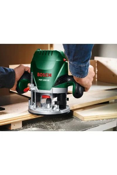 Bosch Masina de frezat POF 1200 AE, 1200 W, 230 V, 28000 RPM, 55 mm adancime maxima cursa