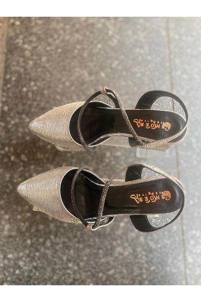 Aysun Ayakkabı Gray Outer Material Shiny Band Thick and Low Heel Women's Shoes