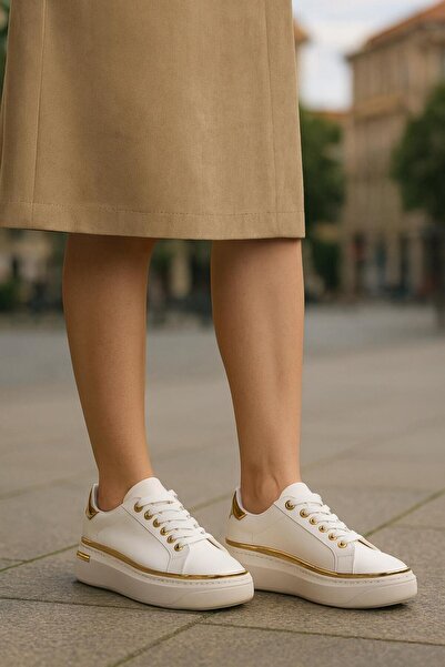 Peta Kadın İnce Şerit Detaylı Kalın Taban Spor Ayakkabı