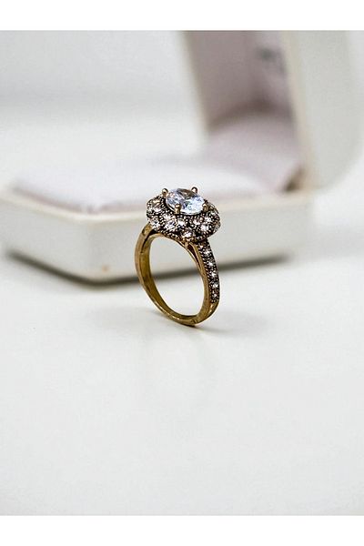FAYRA ACCESSORIES Zircon Stone Diamond Mounted Ring